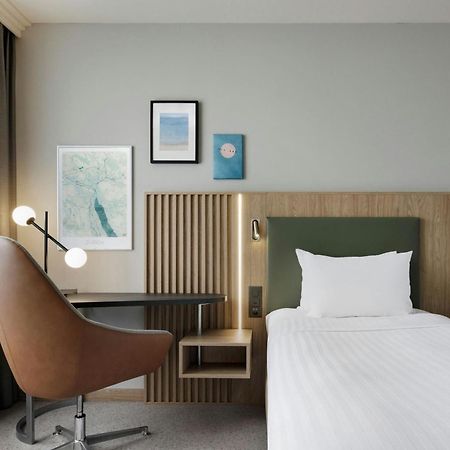 Courtyard By Marriott Zurich North Hotel Exterior photo