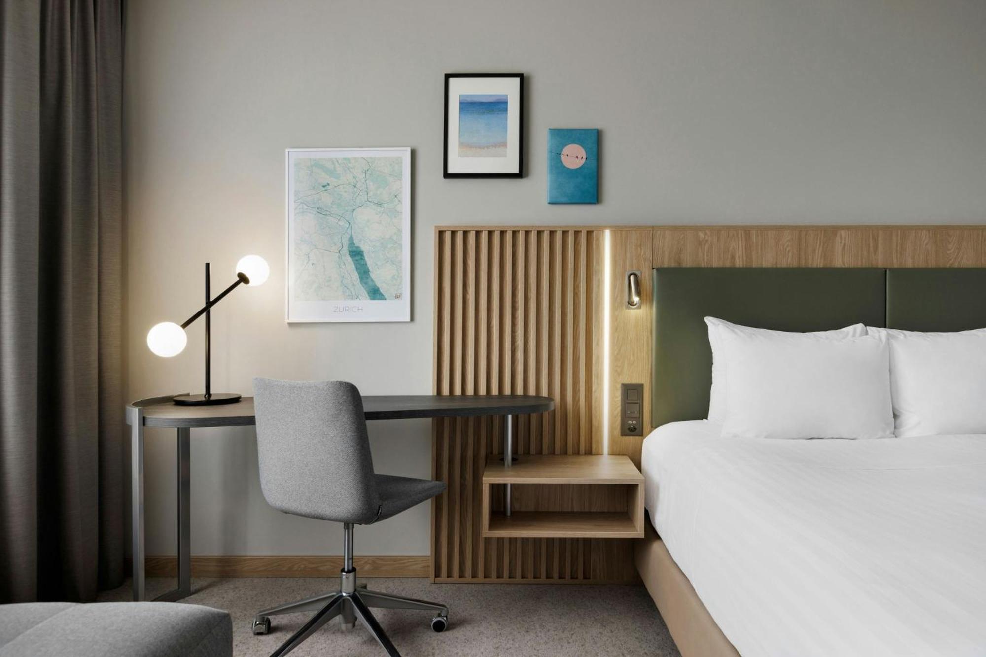 Courtyard By Marriott Zurich North Hotel Exterior photo